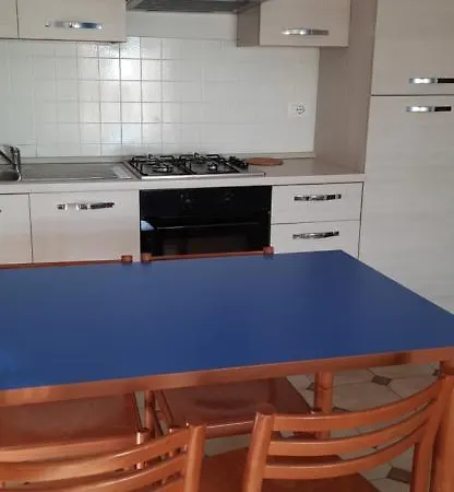 Riviera Apart Otel 3*