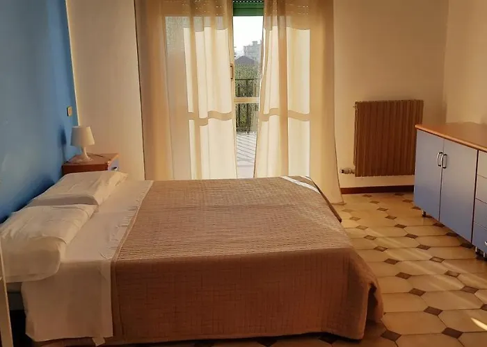Riviera 3*
